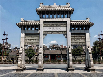 广州的绝佳选择——92场95会所,尽享奢华与放松 广州的绝佳选择——92场95会所,尽享奢华与放松